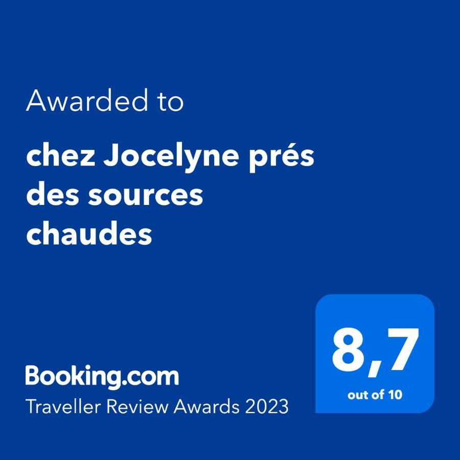 Chez Jocelyne Pres Des Sources Chaudes Villa Bouillante Dış mekan fotoğraf